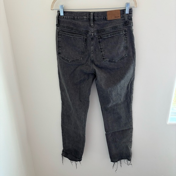 The Perfect Vintage Jean in Cosner Wash: Knee-Rip Edition - Picture 5 of 7